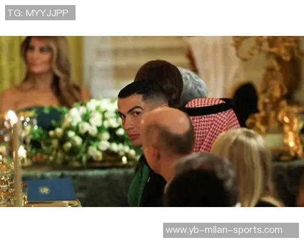 特朗普与C罗踢球的AI视频引发热议他既聪明又酷的形象令人惊叹